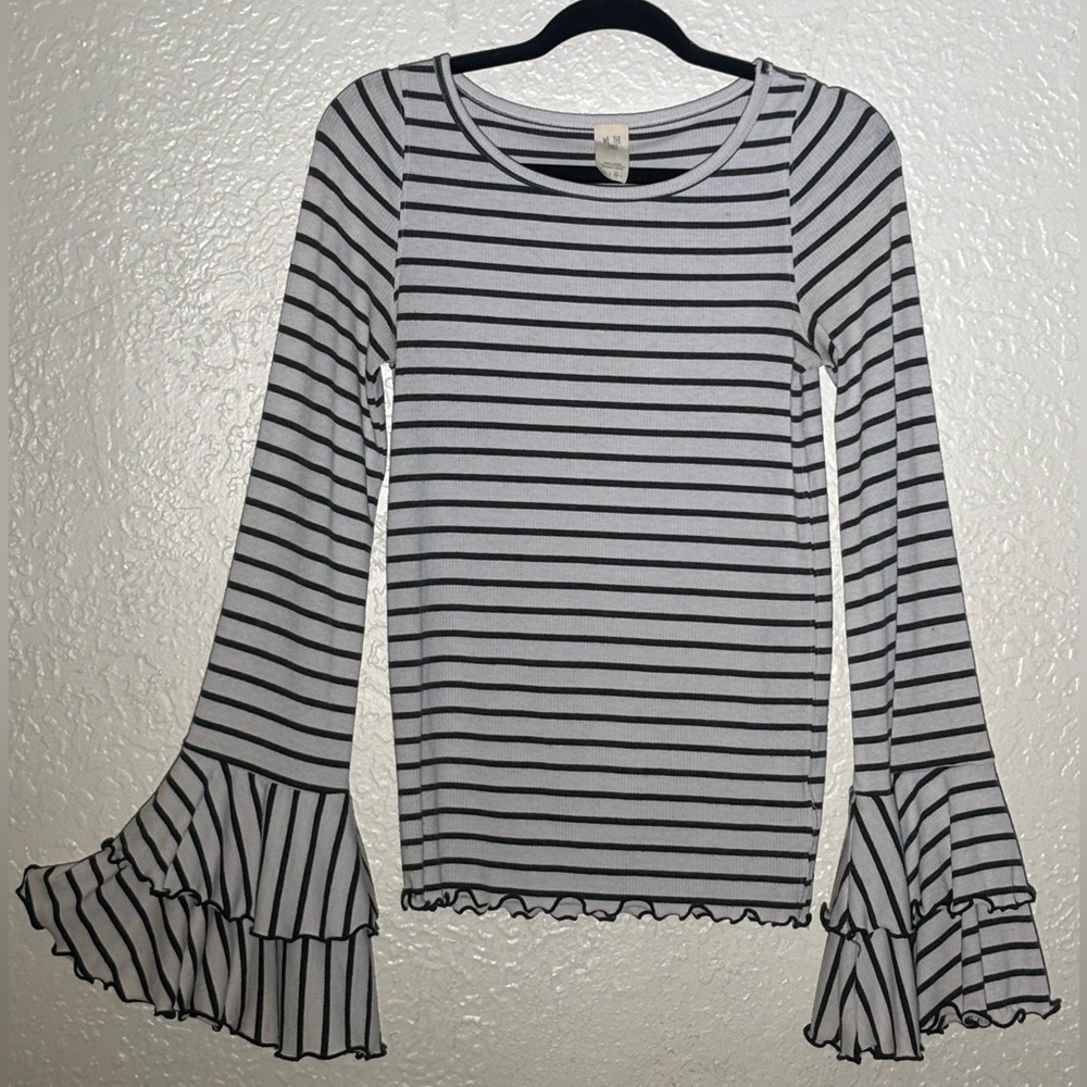 We The Free | Size M | Striped Black and White Bell Sleeve Top